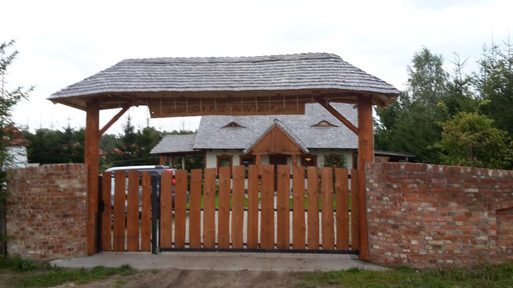 Zagroda Pod Gontem Kopalino Exterior foto